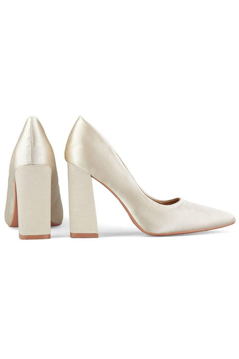 Sustainable Leather Pointed Toe Heeled Pumps - Timeless Elegance!