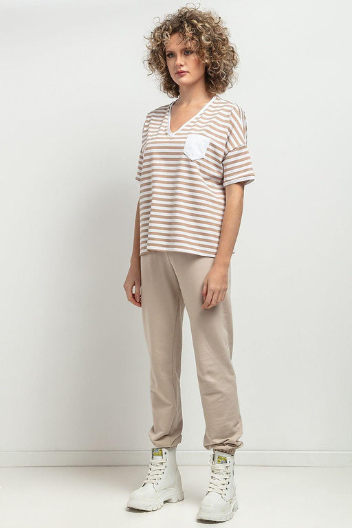 Elegant Striped V-Neck Blouse for Versatile Styling