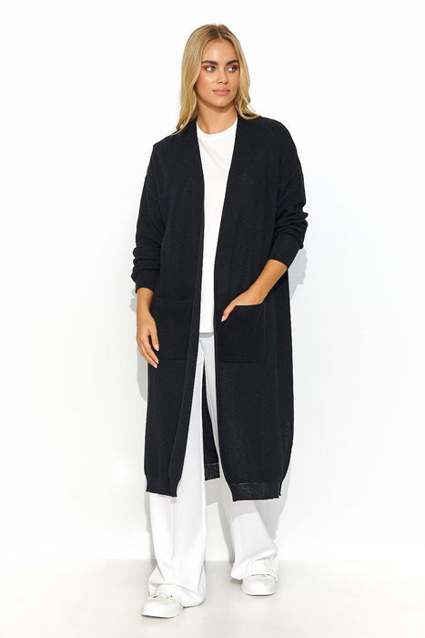 Warm Knit Cardigan with Front Pockets and Stylish Slits