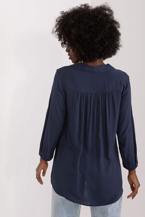 Elegant Essential Top