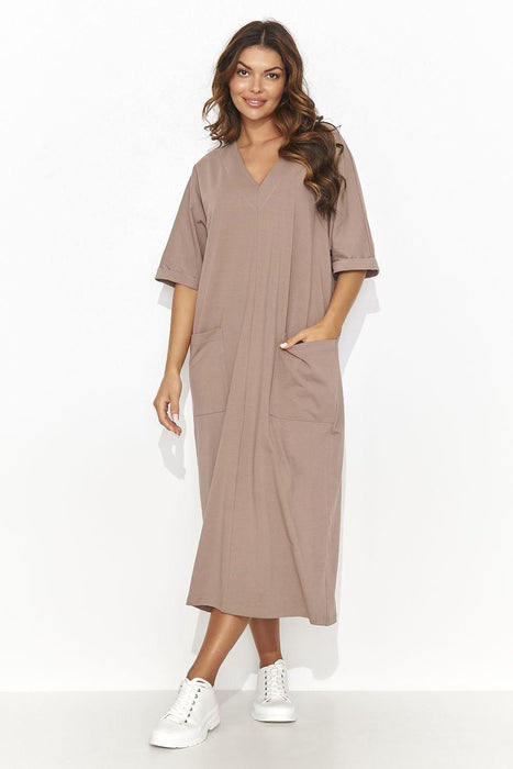 Chic Everyday Heartline Maxi Dress