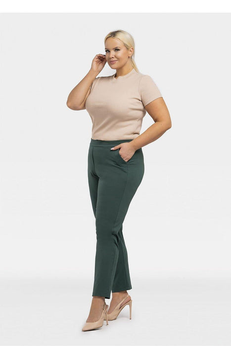 Karko Chic Plus Size Knit Trouser Ensemble for Modern Women