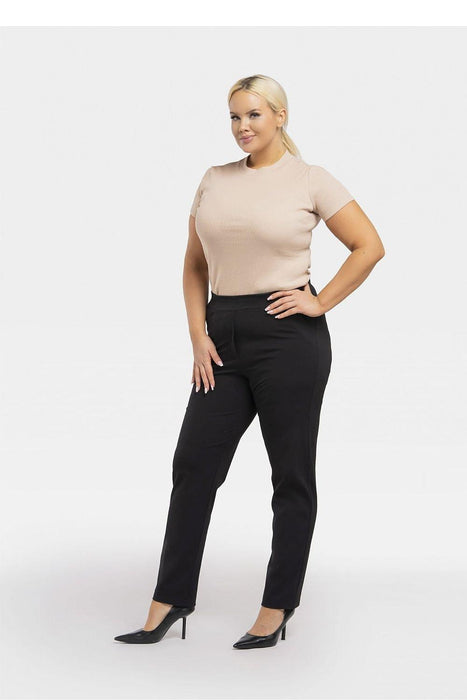 Karko Chic Plus Size Knit Trouser Ensemble for Modern Women