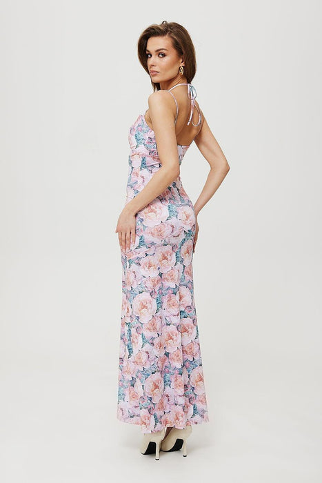 Elegant Tuba-Style Maxi Dress Redefined