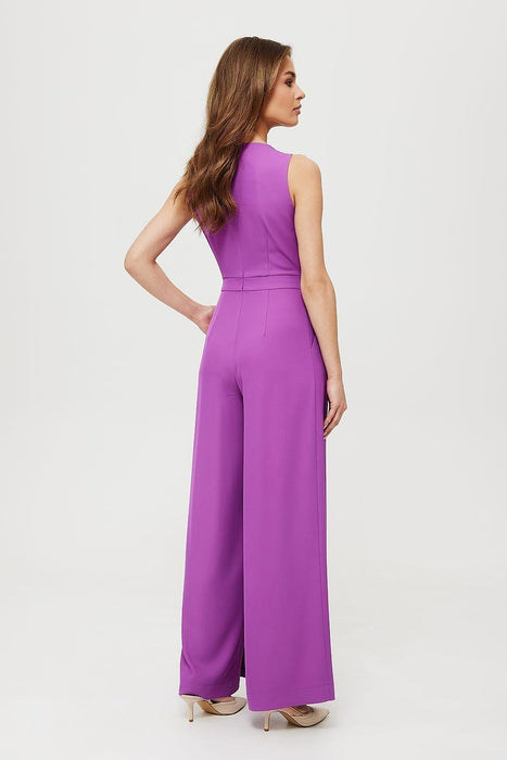 Polish Elegance Wide-Leg Jumpsuit for Timeless Style