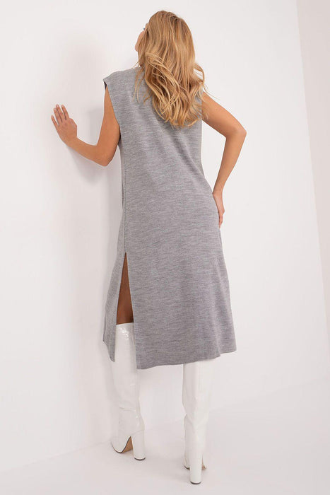 Chic Knit Midi Dress with Heart Neckline