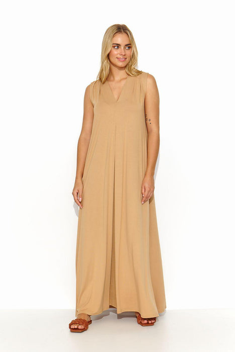 Summer Elegance Maxi Dress: Style Meets Comfort