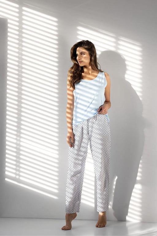 Elegant Women's Pajama Set: A Fusion of Luxury and Comfort