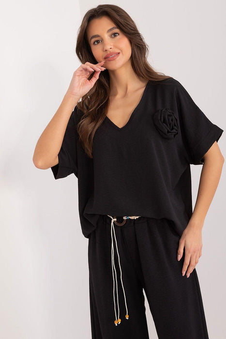 Italy Moda Relaxed Fit V-Neck Blouse