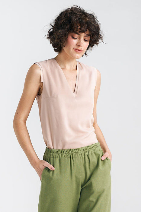 Chic Sleeveless Viscose Blouse with Pleated Details