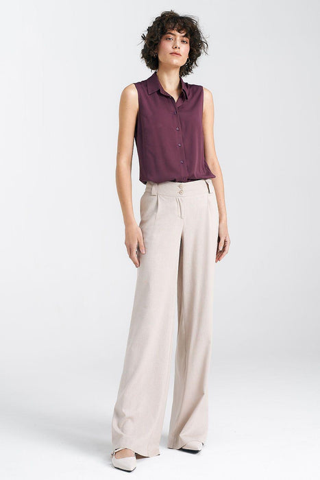 Chic Sleeveless Viscose Blouse with Timeless Collar