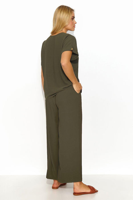 Urban Chic Makadamia Women's Ensemble