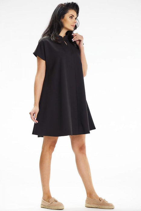 Chic Trapeze Shift Dress