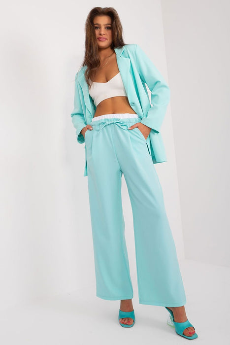 Sophisticated High-Waisted Palazzo Trousers for Trendsetting Women