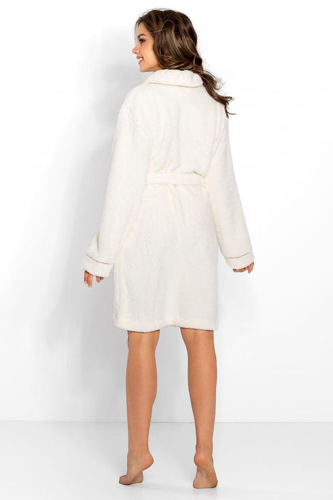 Luxe Serenity: Sophisticated Bathrobe for Ultimate Relaxation