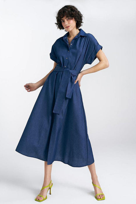 Elegant Denim Midi Dress with Kimono Sleeves and Snap Closure