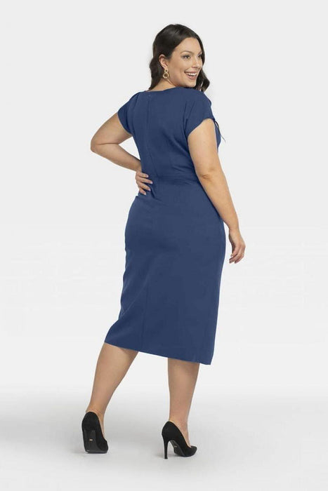 Chic Allure Plus Size Tara Dress for Elegant Occasions