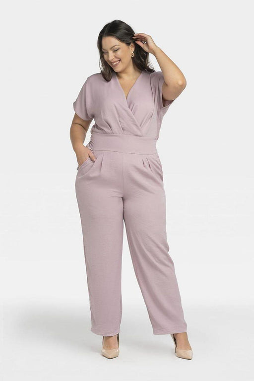 Chic and Comfortable Plus Size Summer Jumpsuit