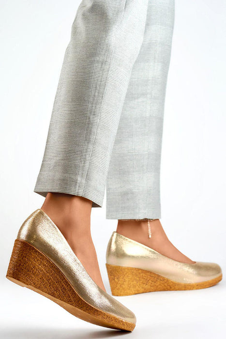 Sustainable Chic Heeled Pumps - Eco-Conscious Fashion for Every Occasion