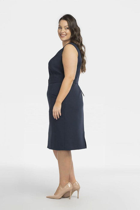 Emma Heart Neckline Plus Size Dress with Pockets and Elegant Design