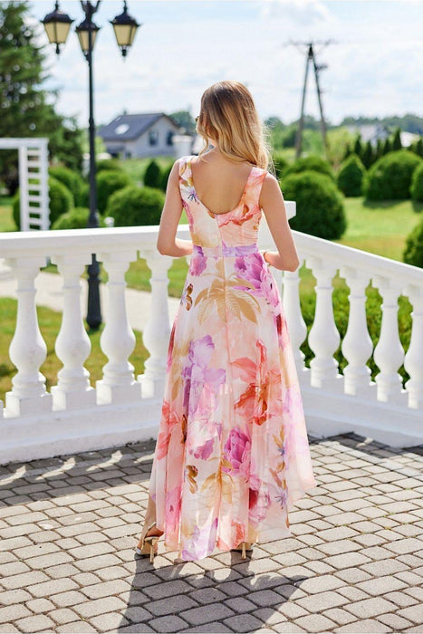 Chic Floral Chiffon Maxi Dress with Stylish Envelope Neckline