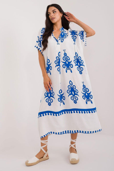 Vibrant Boho Midi Dress for Summer Elegance