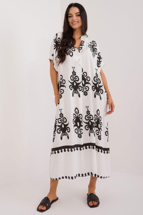 Vibrant Boho Midi Dress for Summer Elegance