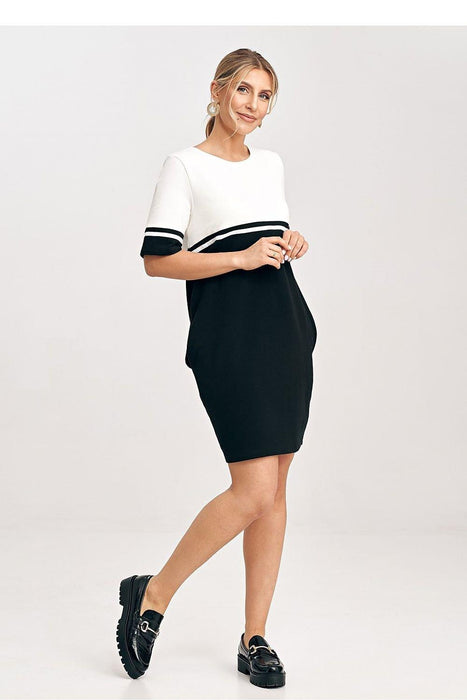 Chic Cotton Belted Mini Dress with Functional Pockets