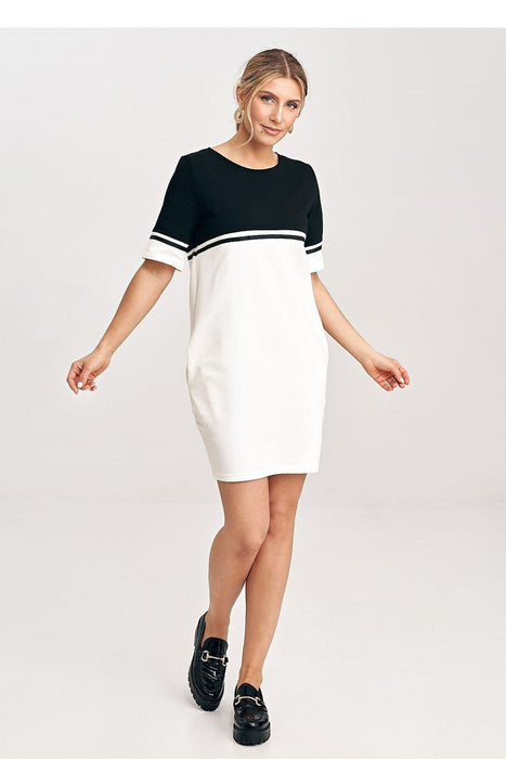 Chic Cotton Belted Mini Dress with Functional Pockets