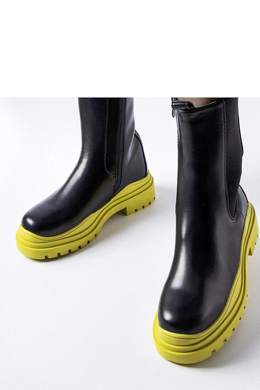 Boots model 204837