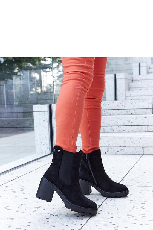 Heel boots model 206546