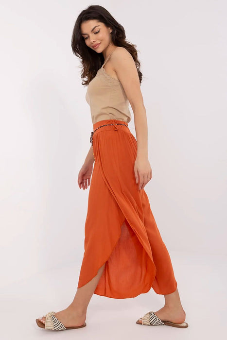 Women trousers model 210672