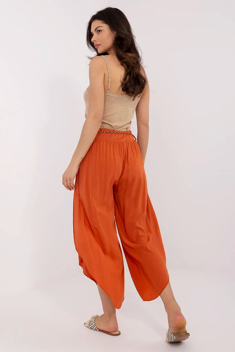 Women trousers model 210672