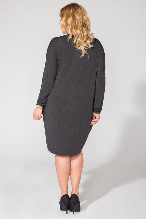 Chic Comfort Plus Size Knit Dress with Pocketed Elegance and Long Sleeves