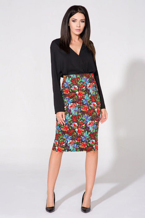 Floral Elegance Pencil Skirt: A Touch of Class