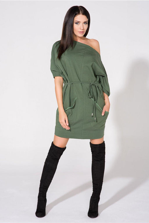 Chic Knit Daydress with Generous Pockets - Tessita Model 61690