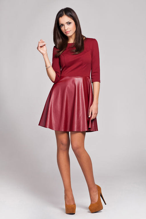 Elegant Crimson Redingot Style Cocktail Dress with 3/4 Sleeves - Sophisticated and Figure-Enhancing