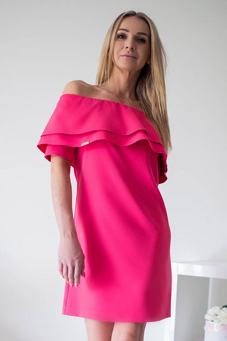 Chic Versatile Spanish Neckline Cocktail Dress for Every Occasion