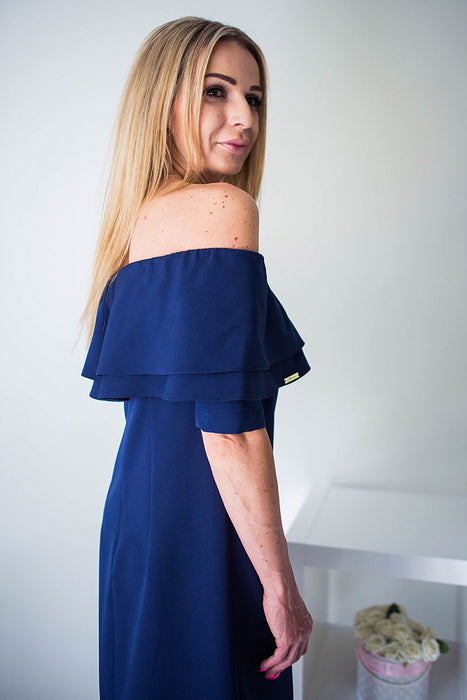 Chic Versatile Spanish Neckline Cocktail Dress for Every Occasion