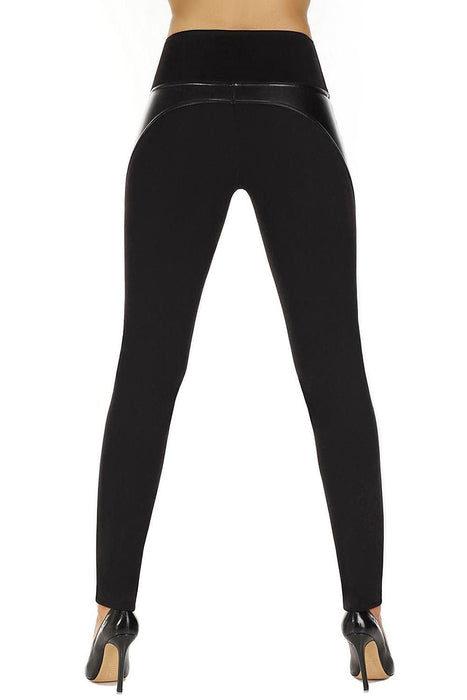 Sculpted Eco-Leather Leggings for Stylish Comfort and Flattering Fit