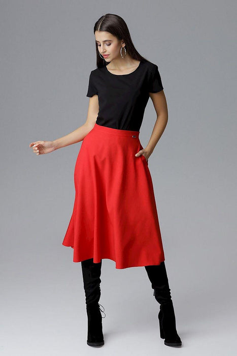 Chic Flared Skirt with Belted Waist for Effortless Elegance