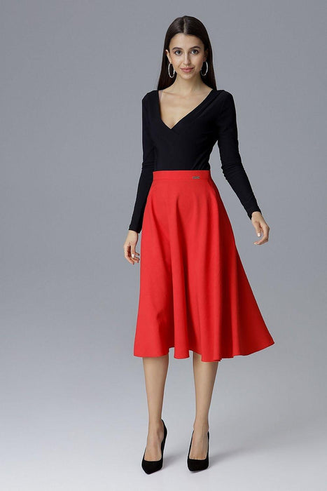 Chic Flared Skirt with Belted Waist for Effortless Elegance