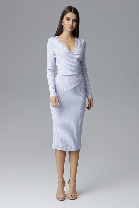 Chic Long Sleeve Evening Dress with Graceful Neckline