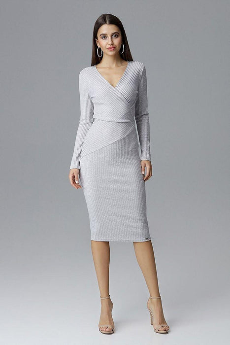 Chic Long Sleeve Evening Dress with Graceful Neckline