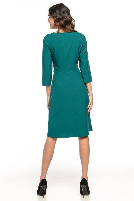 Trendy Trapezoidal Midi Dress Tessita - Modern Elegance & Effortless Chic