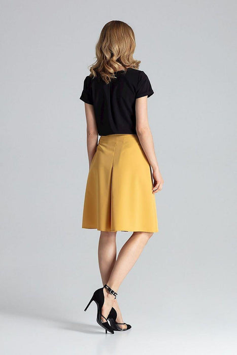 Chic Contrast Pleated A-Line Midi Skirt