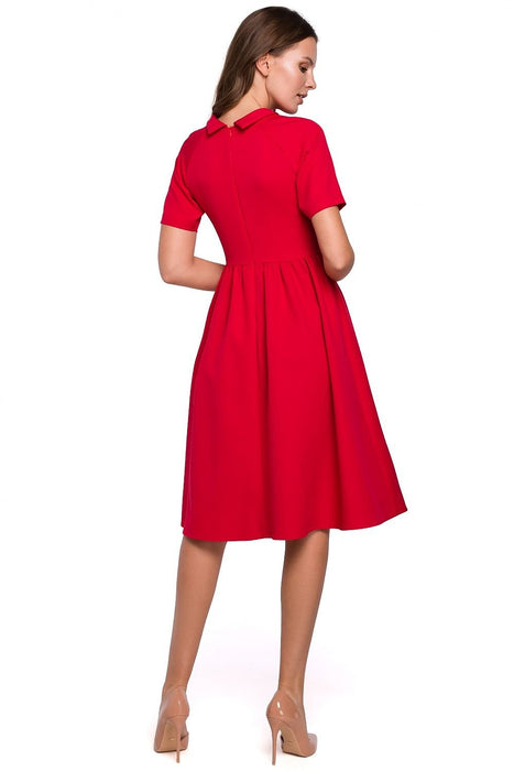 Elegant Ruffled Daydress with Rolled Collar