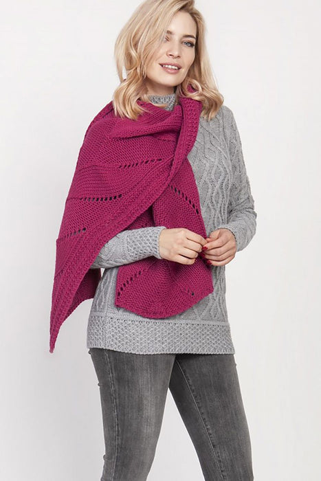 Elegant Knit Wrap - Exquisite Shawl with Detailed Patterns