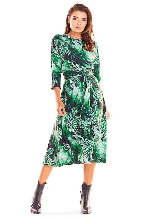 Chic Midi Dress with Stylish Prints and Complementary Waist Belt