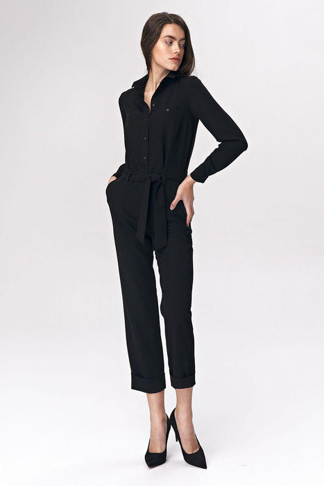 Chic Black Tailored Women's Suit with Waist Accent